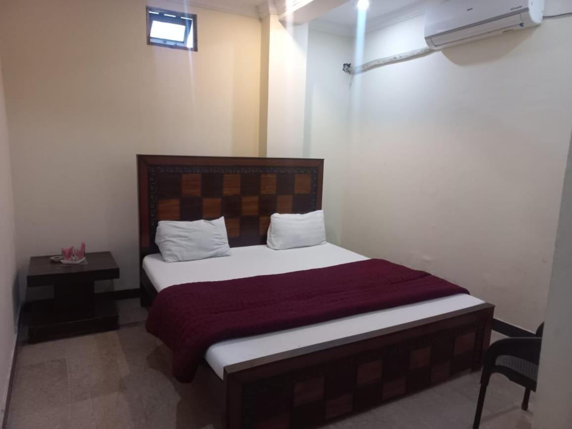 Hotel Tulip Inn Rawalpindi Exterior foto